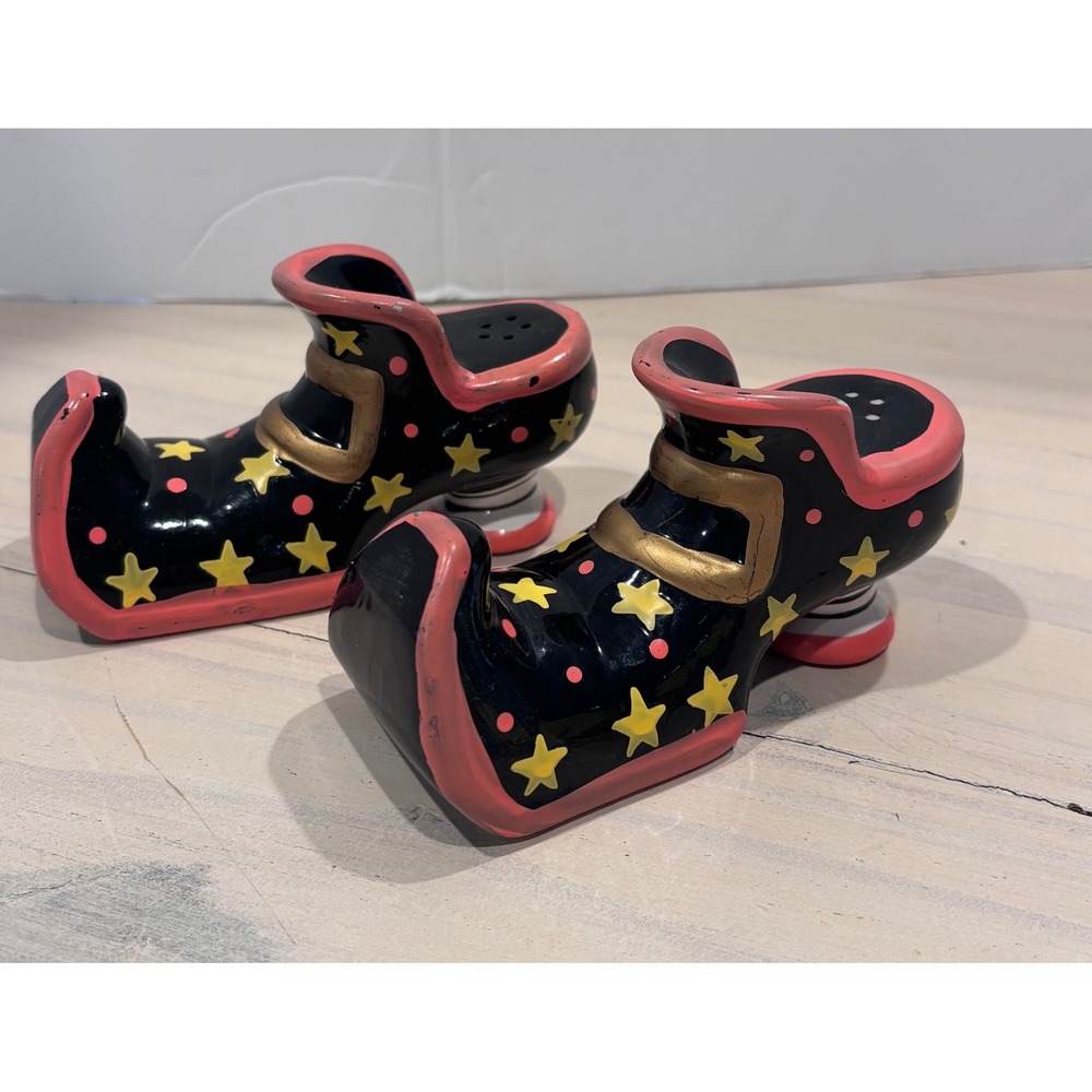 Vintage Halloween Witch Boot Salt and Pepper Shakers Black Pink Stars Whimsygoth